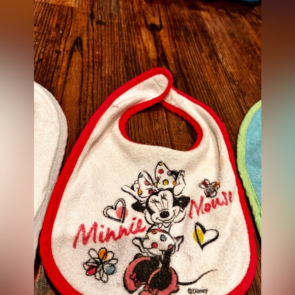 Baby bib LOT - Picture 5 of 5